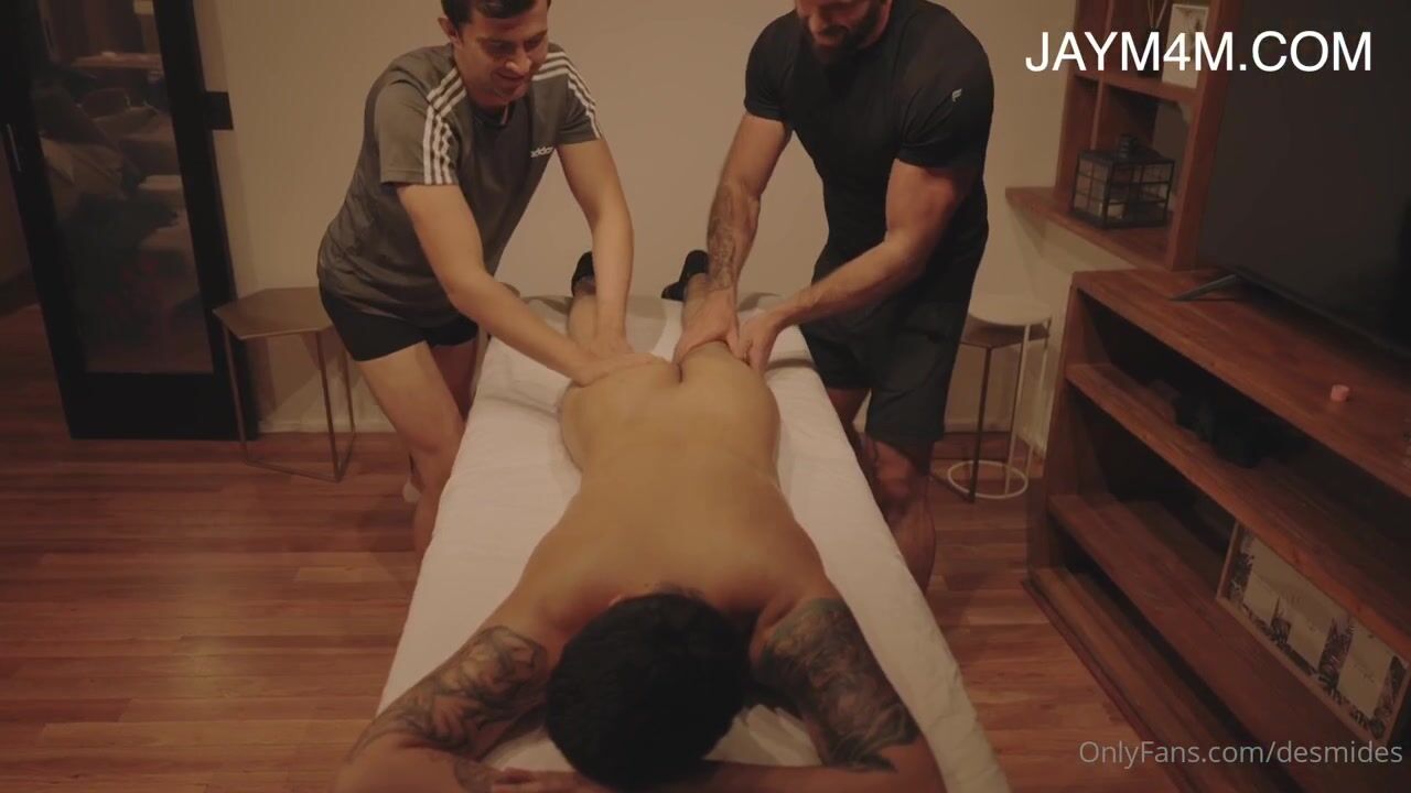 4 Hands Massage Jay, HugeAjax & Joven Twink