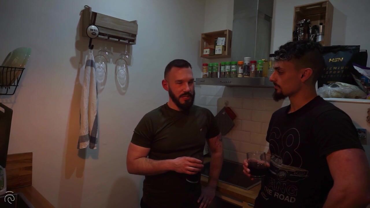 Dont tell anyone - Gay Porn Video _2