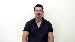 Big Amateur Bi Solo Australian Amateurs Do It - BussyHunter.com