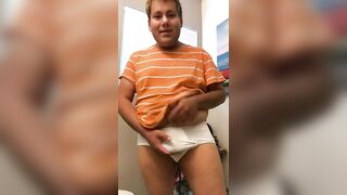 Chub Pisses and Shows off Cock (Request) nakeymonkey - BussyHunter.com