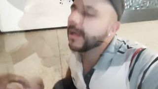 Hombre me Orina y Escupe En La Cara Beto Brizzaine - Amateur Gay Porn