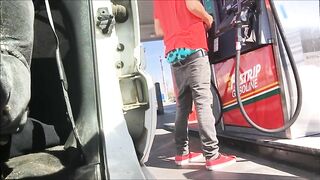 Gas Station Sag - SexySaggerYo sexysaggeryo - BussyHunter.com