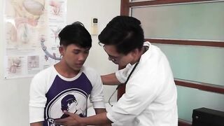 Slim Asian Rimmed by Doctor before Fingered and Toyed Doctor Twink - Amateur Gay Porn