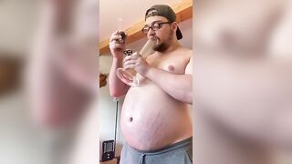 Sunday morning beer bloat and belly play jaredthefathippy - Amateur Gay Porn