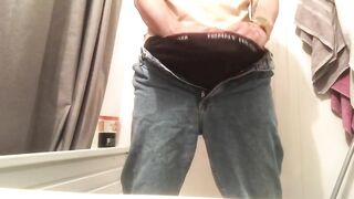 A Guy in Jeans Jerked off his Dick and Cummed KolinArt - BussyHunter.com