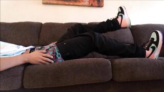 Sagging in the Living Room - SexySaggerYo sexysaggeryo - BussyHunter.com