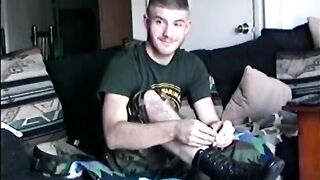 Str8 CJ Serviced in Uniform CJXXX - Amateur Gay Porno