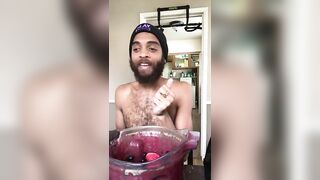 Rock Mercury Makes an Alkaline Mango Ginger Berry Blast Rock Mercury - Amateur Gay Porno