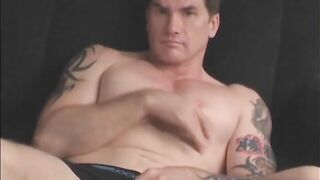 Aussie Daddy Muscle Tattooed Top Auditions for Amateurs Do It Australia & Shoots a Load Out Australian Amateurs Do It - BussyHunter.com