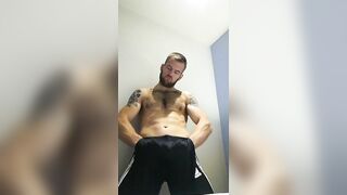 Adam Coussins (115) - BussyHunter.com