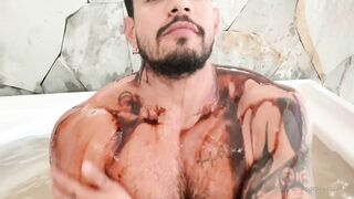 Alejo Ospina Jerk Off - Covered in Chocolate YUMM!