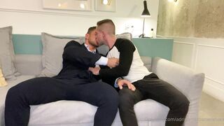 Apolo Adri (24) - Bussyhunter.com - Gay Porn