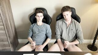 StepBrothers - Big bro and Lil bro wank sitting next to each other - 11 min - Bussyhunter.com - Gay Porn