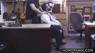 horny pawnshop owner wants to sucked his costumer dick and wanna gets fucked