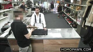 innocent costumer do hardcore bareback in the pawnshop