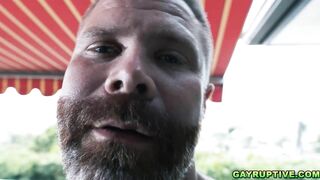 huge bear cain marko fucks small guy isaac parker