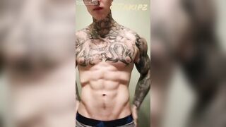 Showing off my body with a hard cock Jakipz - BussyHunter.com