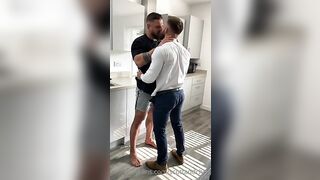 Fucking my load into my boyfriend before I go to work ScottandChris - BussyHunter.com