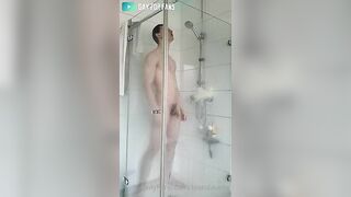 Having a shower and jerking off LeanDaveXX - BussyHunter.com