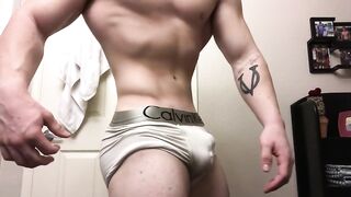 Flexing hard in my underwear Custom video for a fan Derek Martin Deek Aesthetic - BussyHunter.com