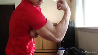 Flexing-and-showing-off-my-rock-hard-muscles-John-Hirka