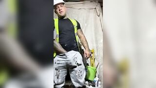 Jerking-off-at-a-construction-site-Andy-Lee-AndyLeeXXX