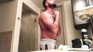 Dario Owen @darioowen (46) - BussyHunter.com (Gay Porn Videos)