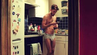 Morning - BussyHunter.com (Gay Porn Videos)