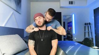 Lowi & Dillon Anderson - BussyHunter.com (Gay Home Porn Videos)