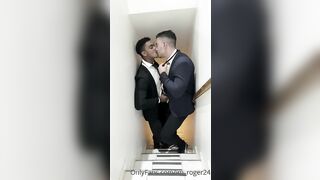 big-roger-mira-como-folle-a-mi-amigo-del-gym - gay sex porn videos