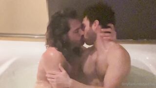 Dionisio & Leandro Bravo - gay sex porn videos