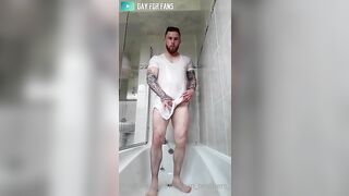 Showing off my hard cock in the shower Brother 2 Morgan Brothers morgan_brothers_ - Gay Fans BussyHunter.com