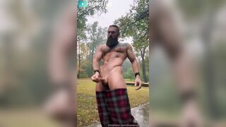 Jerking off in the rain and cumming hard Thane Rivers thaneriversdaily - Gay Fans BussyHunter.com