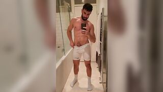 Quick jerk off before a shower Matt Rogers matty_jr - Gay Fans BussyHunter.com