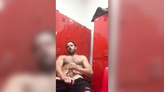 Jerking my dick in the change room Mansaf686 - Gay Fans BussyHunter.com