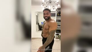 Doing a strip tease and showing off my muscles Handsometroyxxl - Gay Fans BussyHunter.com