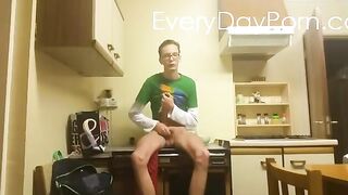 old video from 2020 myself masturbating in my friends kitchen peter bony - gay video