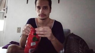 menino comendo pipoquinha nathan nz - gay video