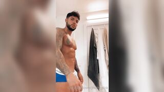 gay porn video jhony dick 74 - gay video